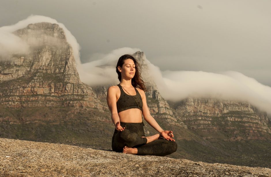 Mindfulness în viața de zi cu zi: Cum să aduci armonie și prezență în stilul tău de viață