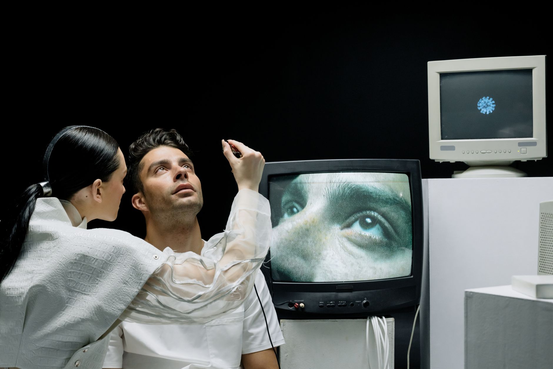 Cum să-ți menții sănătatea oculară în era tehnologiei digitale