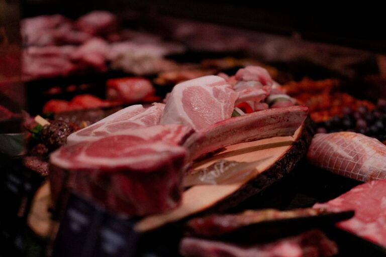 Ghidul temperaturilor interne pentru carne de vită, porc și pasăre Photo meat temperature