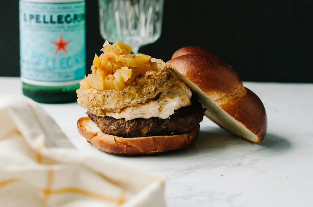 Photo sweet and savory fruit burger integration
