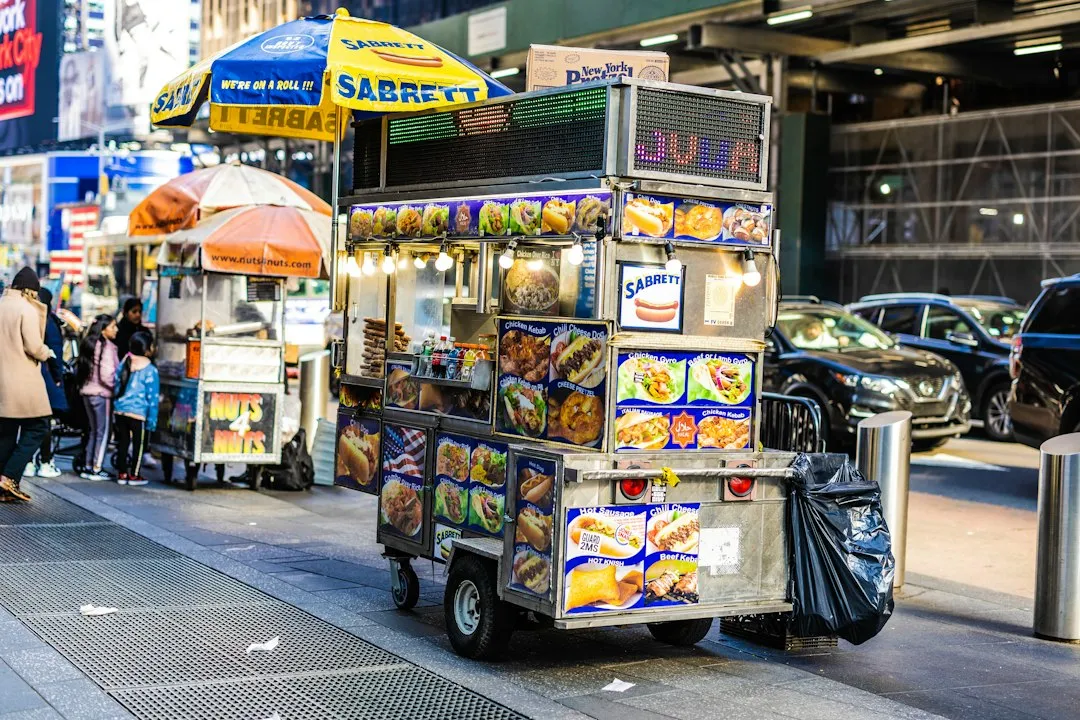Photo common street food mistakes worldwide